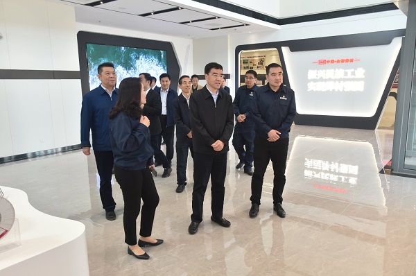 天津市委常委、濱海新區(qū)區(qū)委書記連茂君 調(diào)研走訪金橋集團(tuán)科技公司